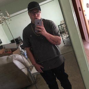 Meet your Posher, Josh